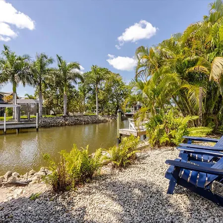 Waterfront Studio Just Minutes To Naples Beaches